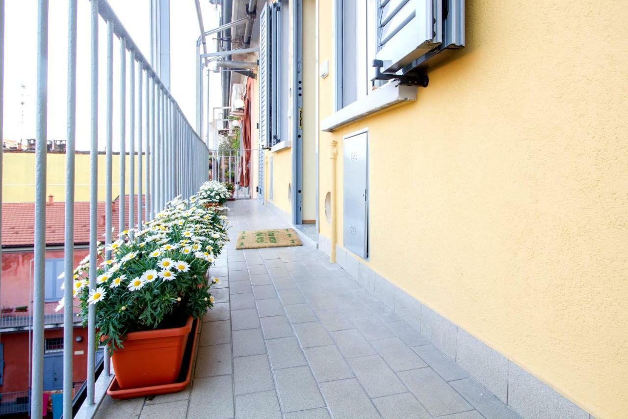 B&B Antico Cortile Milan Luaran gambar