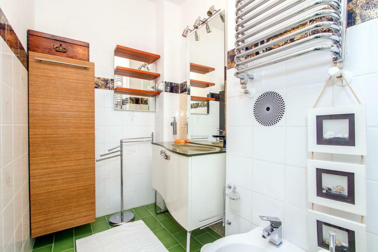 B&B Antico Cortile Milan Luaran gambar
